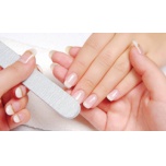 Manicure at Den Lille Klinik